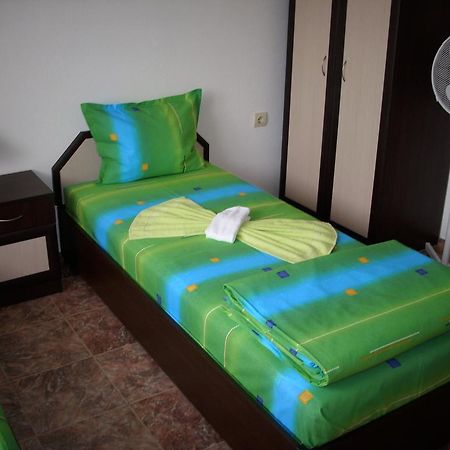 Georgievi Guest House Pomorie Eksteriør bilde