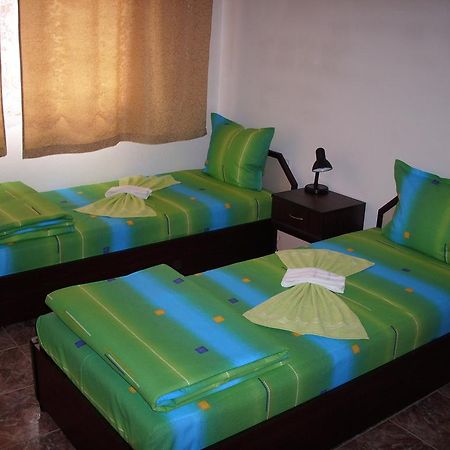 Georgievi Guest House Pomorie Eksteriør bilde