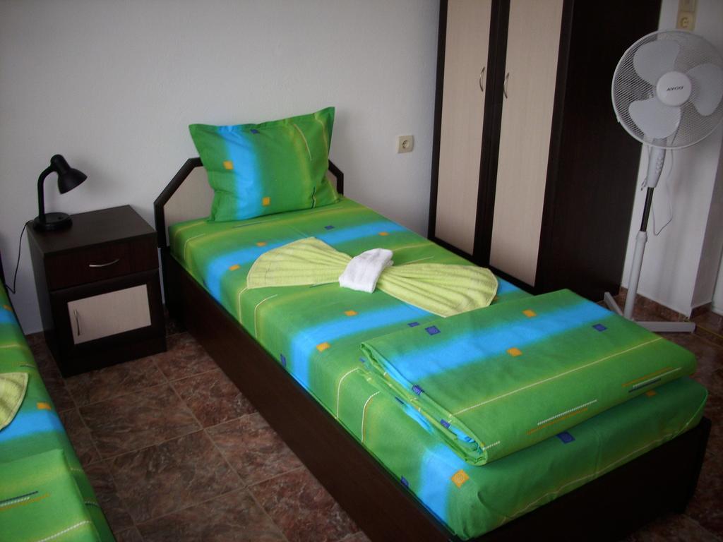 Georgievi Guest House Pomorie Eksteriør bilde