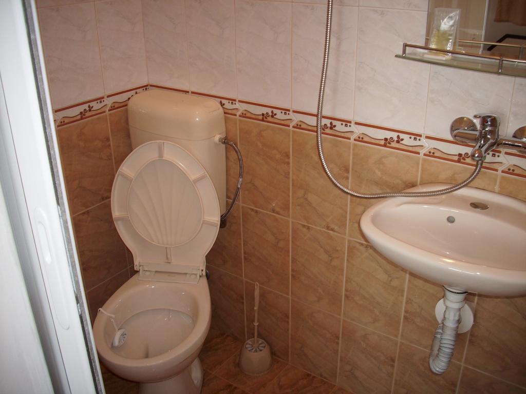 Georgievi Guest House Pomorie Eksteriør bilde