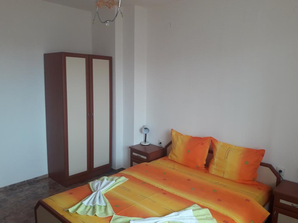 Georgievi Guest House Pomorie Eksteriør bilde