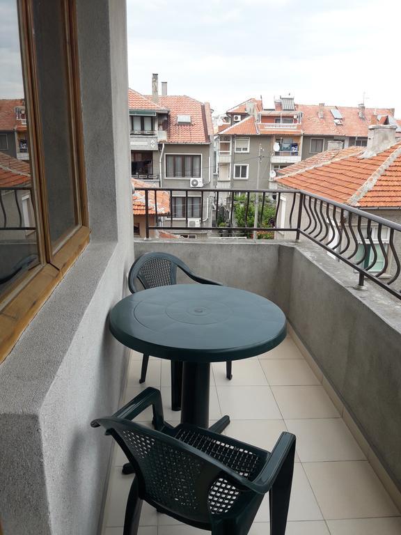 Georgievi Guest House Pomorie Eksteriør bilde